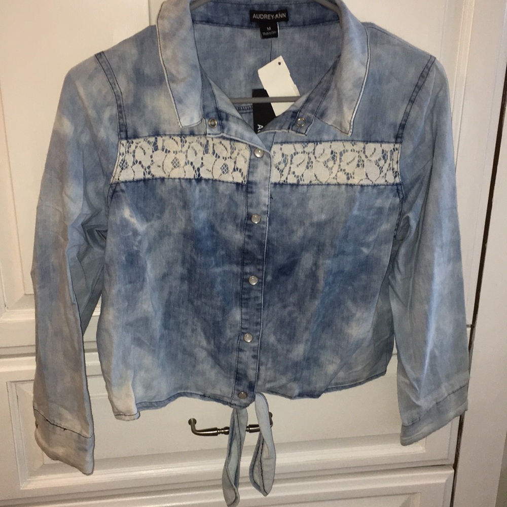 Denim tie front top with lace detail on chest